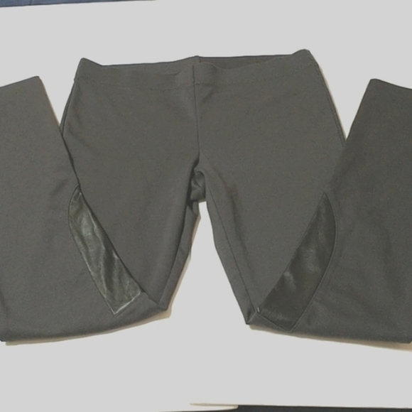 Victoria's secret leggings - Picture 1 of 7